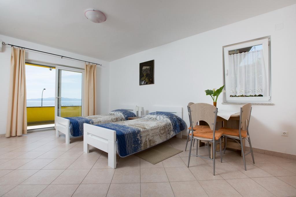 Apartmani Ve-Ro Abbazia Esterno foto